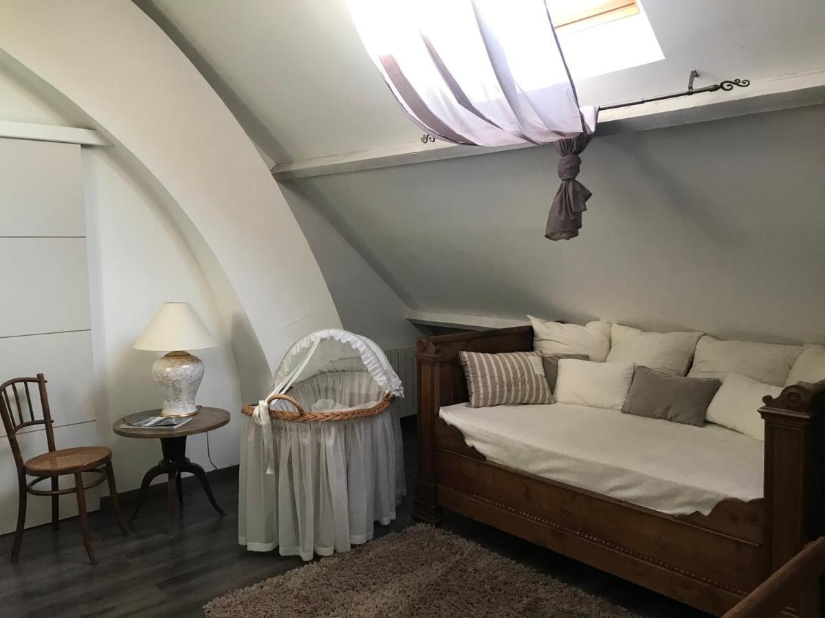 Chambres D'Hotes Des Demoiselles Ville-Saint-Jacques Bagian luar foto